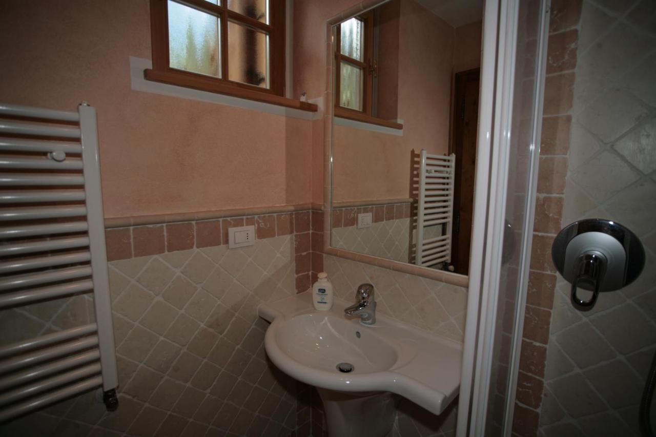 Villetta Ai Pini Deluxe Canazei Exteriör bild